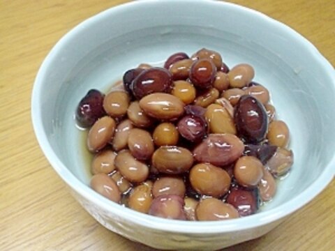 圧力鍋で　黄大豆と黒大豆の煮物